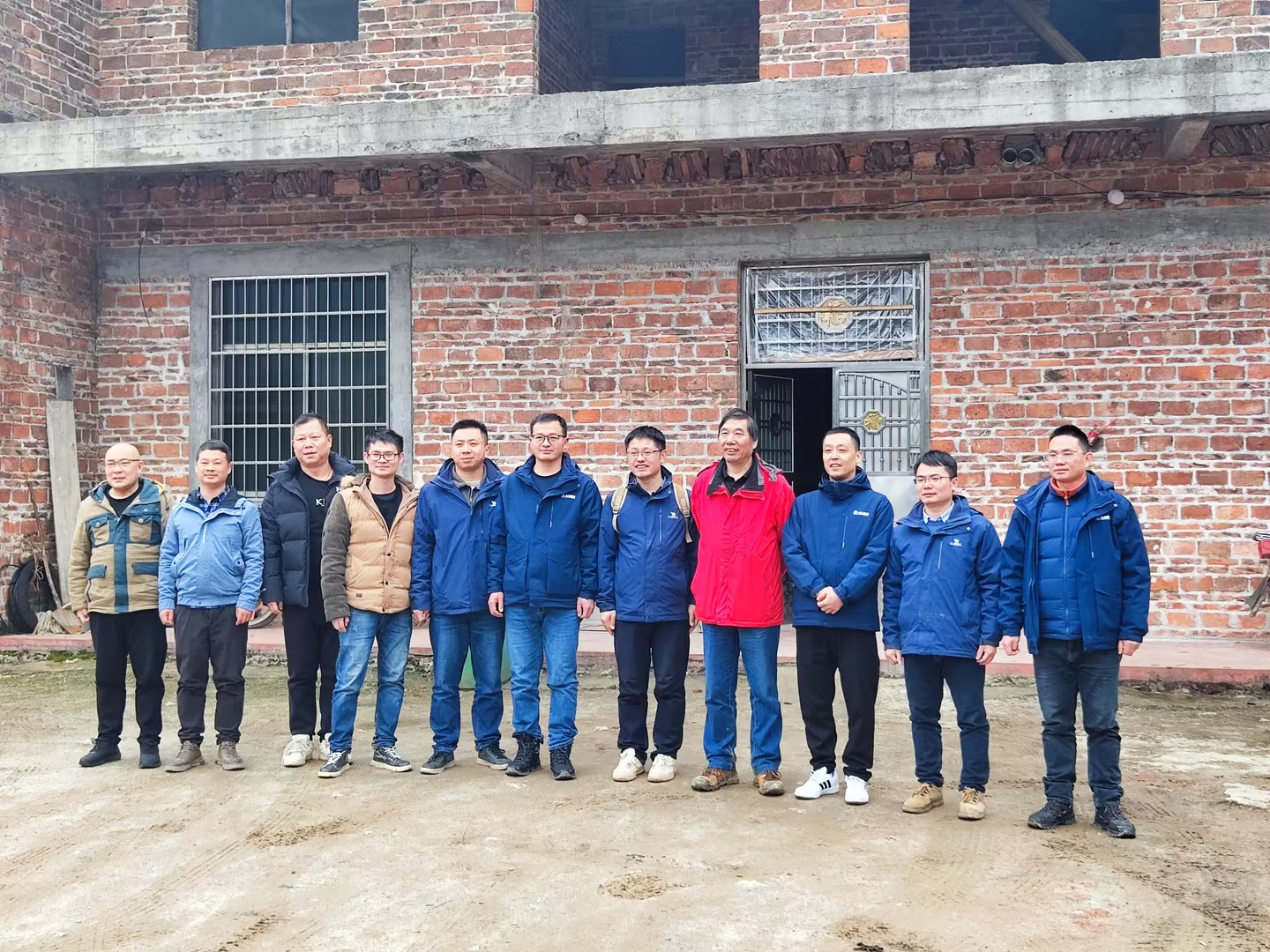 663c42c62b369.jpg 2.jpg